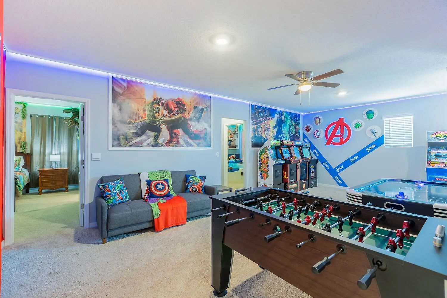 Super Themed House W Pool Theater Much More Davenport 0*,  United States